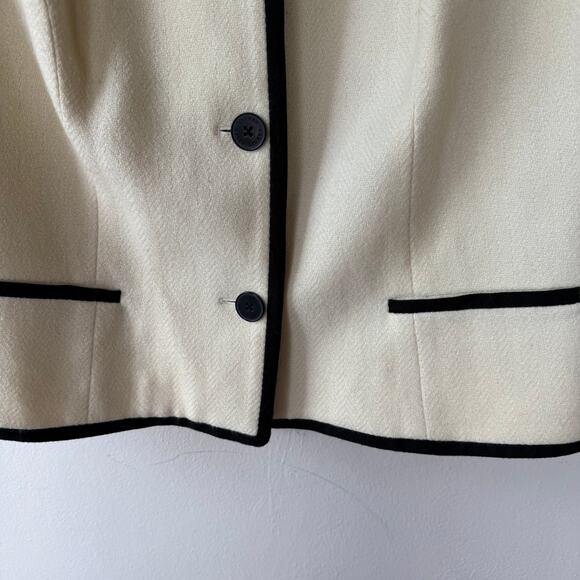 Lauren Ralph Lauren Cream wool blend 3/4 jacket black trim size 20W - Picture 5 of 10